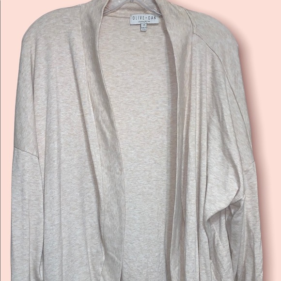 Olive & Oak Sweaters - Olive & Oak Beige Cardigan Sweater (size 3x)